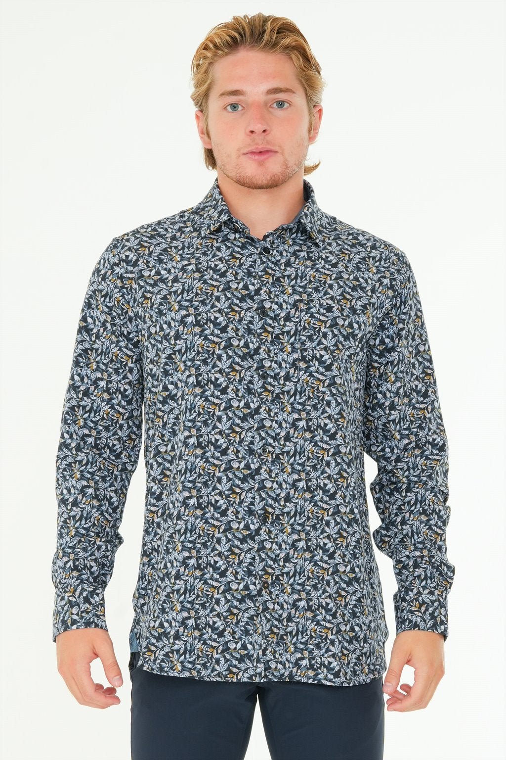 Chemise à manches longues