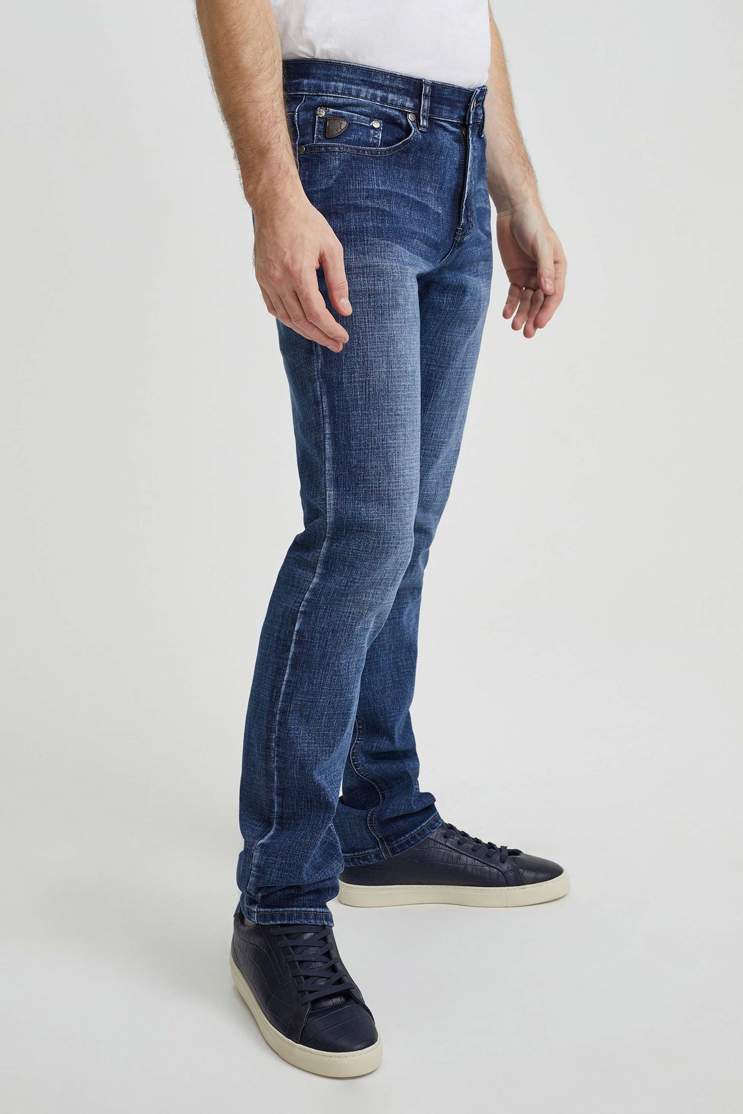 Jean Peter coupe étroite