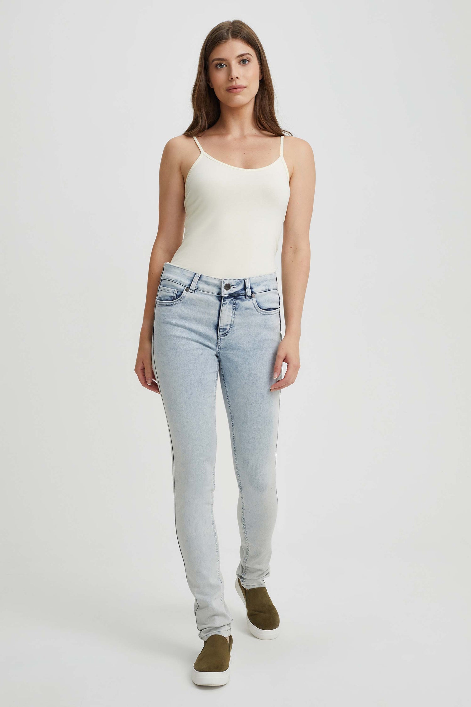 Jeans Joy à jambes étroites