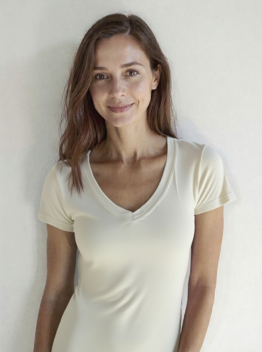 S/S v-neck t-shirt