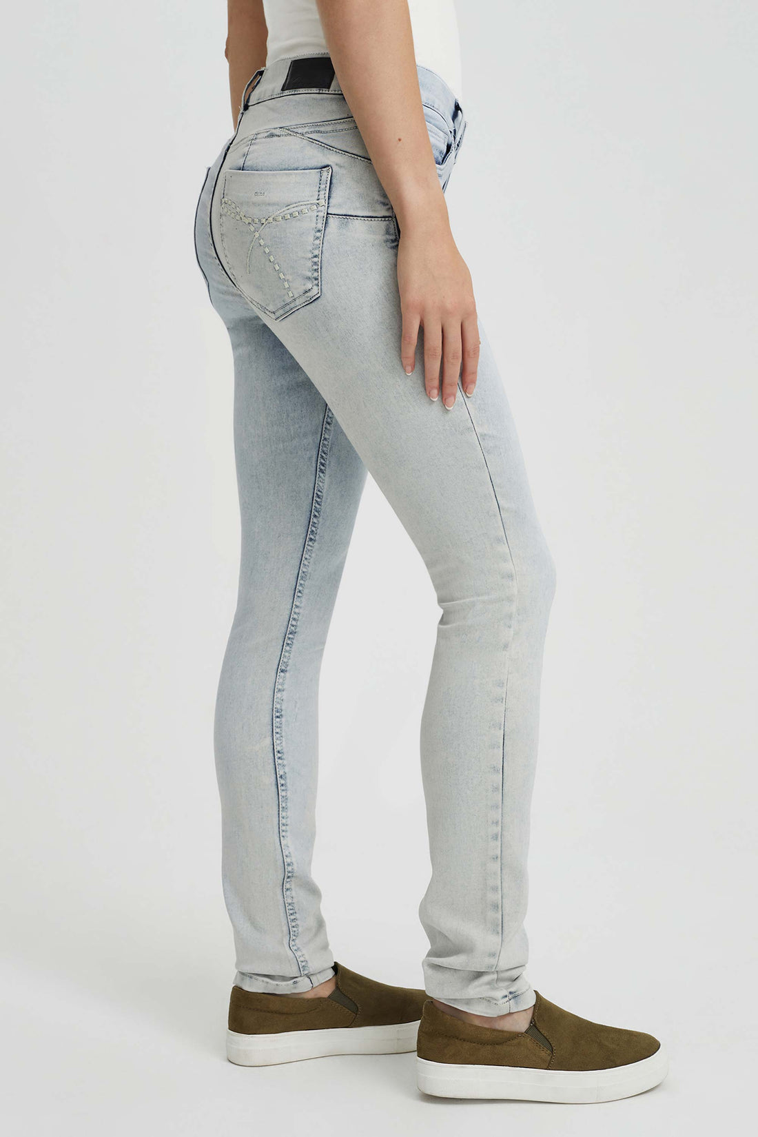 Jeans Joy à jambes étroites