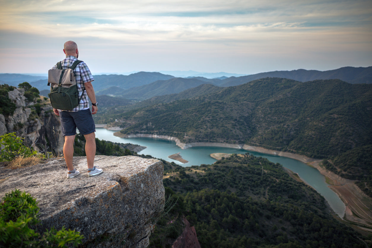 Embrace Summer Comfort: The Versatility and Utility of Cargo Shorts