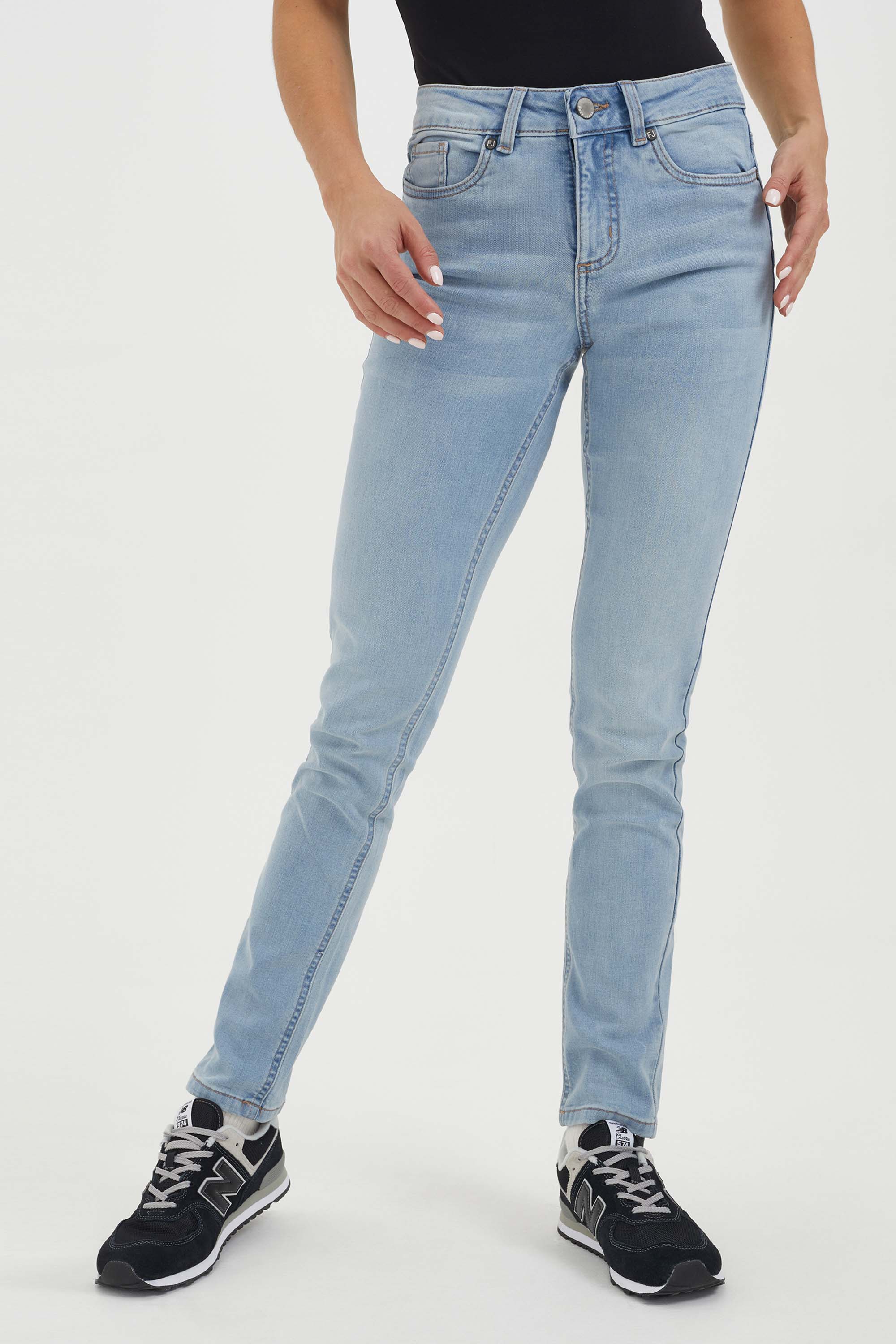 Narrow-legged Joy Jeans