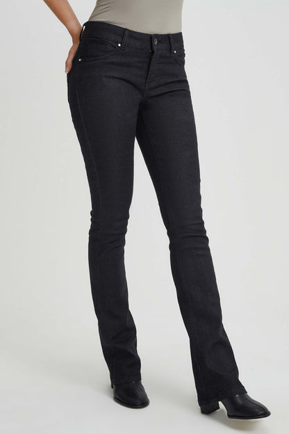 Sophie jeans with semi-flared leg