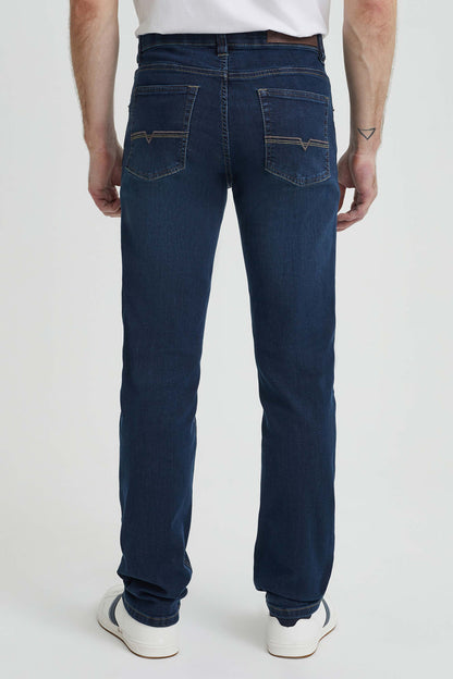 Narrow-cut Peter jeans