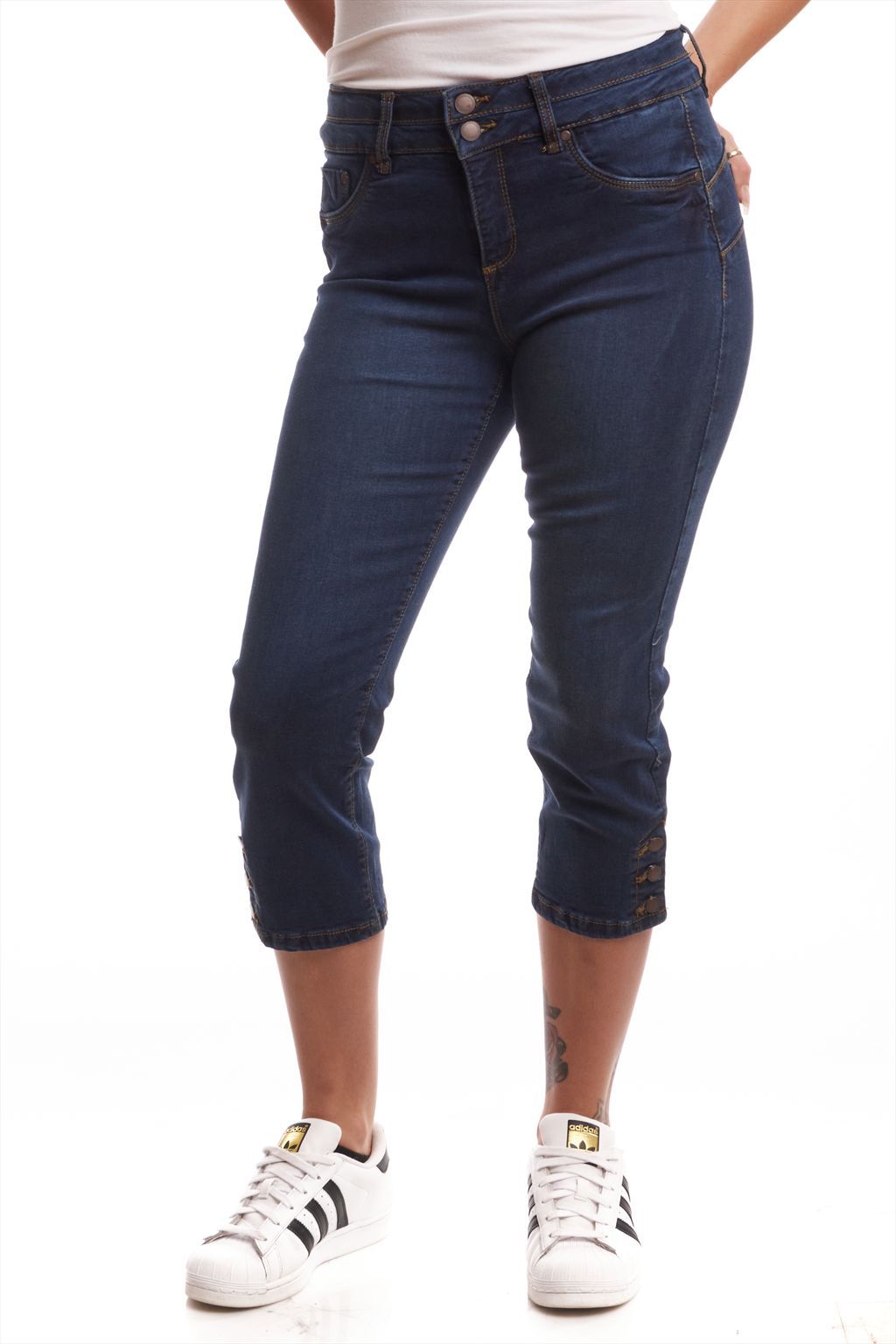 Buy online Women Blue Skinny Fit Denim Capri from Capris & Leggings for  Women by Angelfab for ₹769 at 45% off